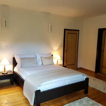Urlaub Mit Abenteuer Oda ve Kahvaltı